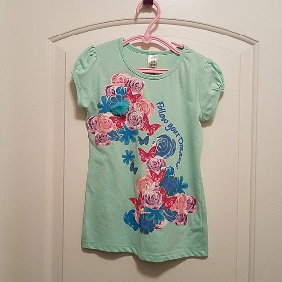 Beautees Other - *5 For $20* Beautees Mint Green Floral Tee